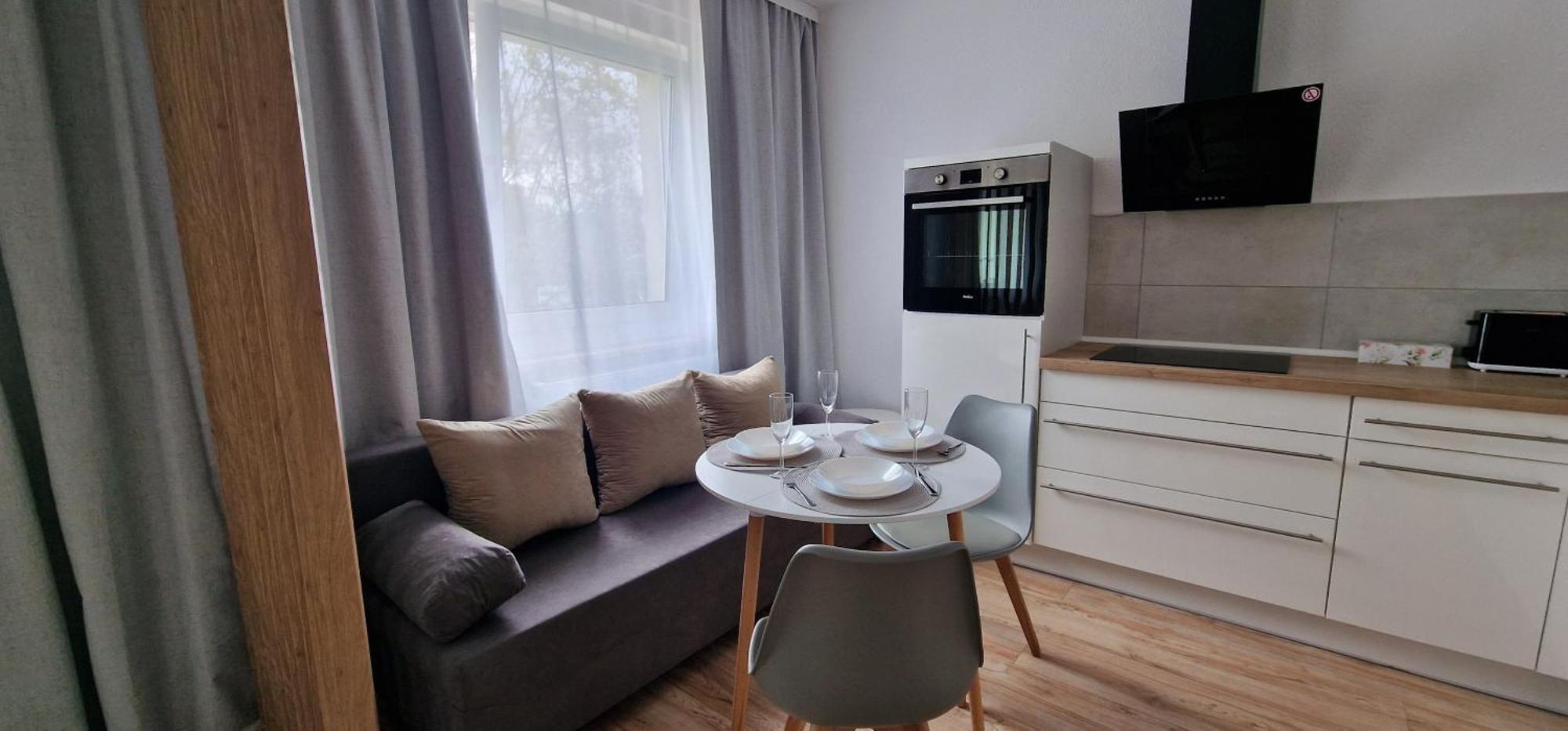 Zentrum Apartment - Oled Tv - Ps4 - Balkon - Parking Chemnitz Luaran gambar